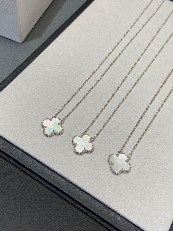 【Valleron Jewelry】CLOVER MEDIUM SILVER WHITE MOP NECKLACE - Image 8