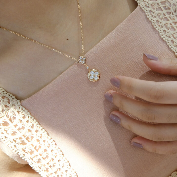 【Valleron Jewelry】STAR AND SUN WHITE MOP 2 MOTIF PINK GOLD NECKLACE - Image 5