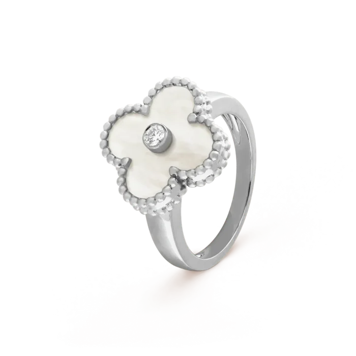 【Valeron Jewelry】CLOVER SILVER MOP DIAMOND RING - Image 1