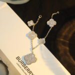 【Valeron Jewelry】CLOVER BRACELET 5 MOTIF SILVER DIAMOND PAVED - Image 5