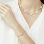 【Valleron Jewelry】CLOVER 5 MOTIFS  FULL DIAMOND BRACELET - Image 9