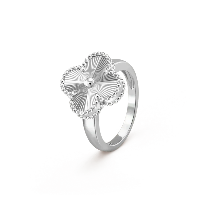 【Valeron Jewelry】CLOVER SILVER RING - Image 1