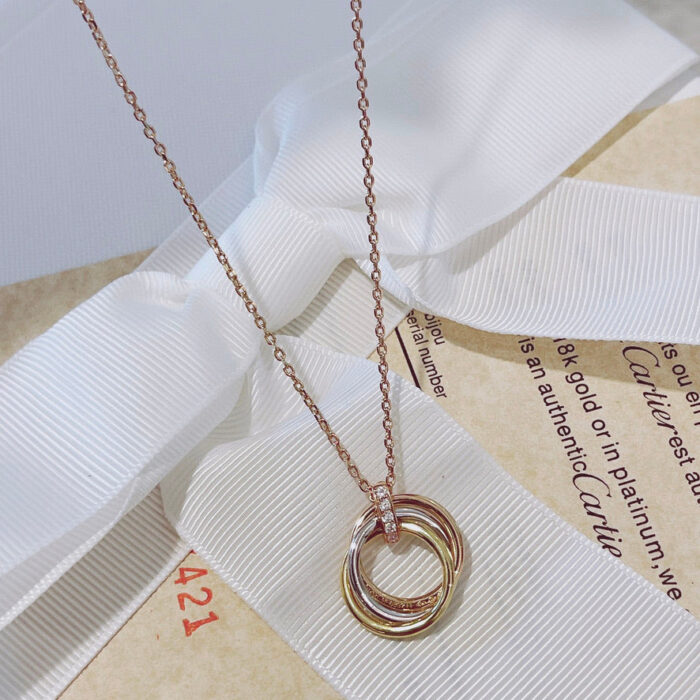 【Valerone Jewelry】TRINITY NECKLACE GOLD  DIAMONDS - Image 4
