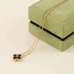 【Valleron Jewelry】CLOVER 15MM DIAMOND ONYX NECKLACE - Image 2