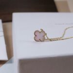 【Valleron Jewelry】CLOVER MINI 9.5mm Pink Necklace - Image 14