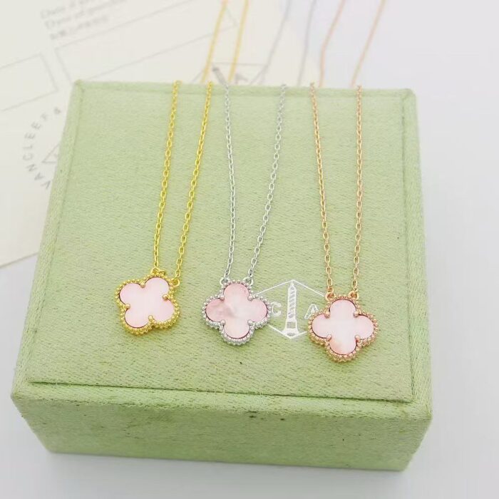 【Valleron Jewelry】CLOVER MINI 9.5mm Pink Necklace - Image 2
