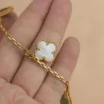 【Valeron Jewelry】LUCKY SPRING 5 MOTIF GOLD BRACELET - Image 11