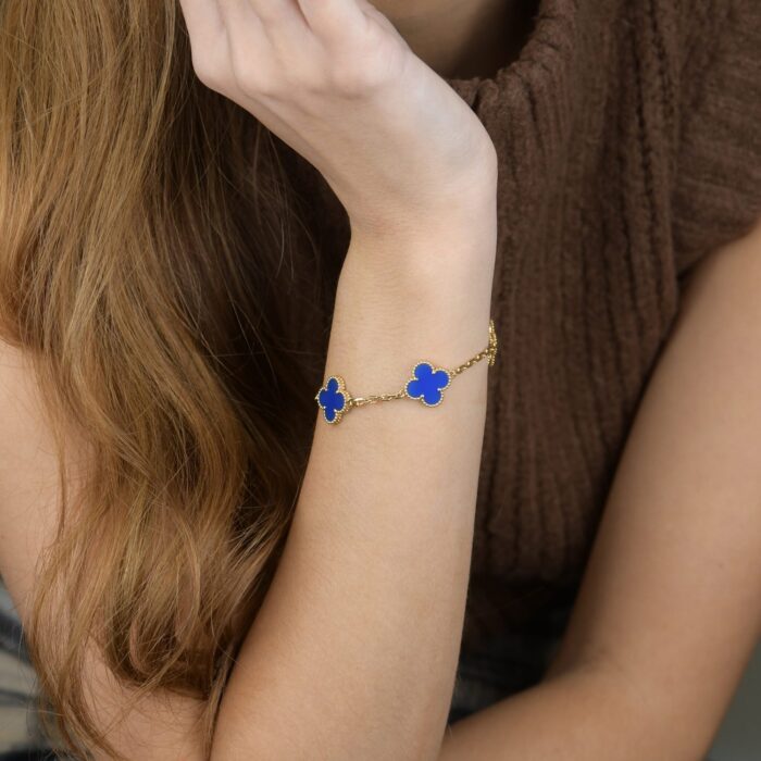 【Valleron Jewelry】CLOVER 5 MOTIFS BLUE AGATE BRACELET - Image 3
