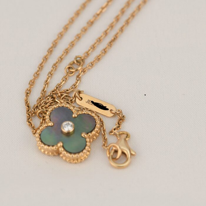 【Valleron Jewelry】CLOVER 15MM DIAMOND AND MOTHER-OF-GREY NECKLACE - Image 2