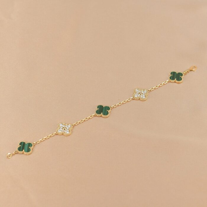 【Valeron Jewelry】CLOVER  5 MOTIF MALACHITE DIAMOND BRACELET - Image 3