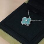 【Valleron Jewelry】CLOVER 15MM DIAMOND SVRES PORCELAIN  NECKLACE SILVER - Image 2