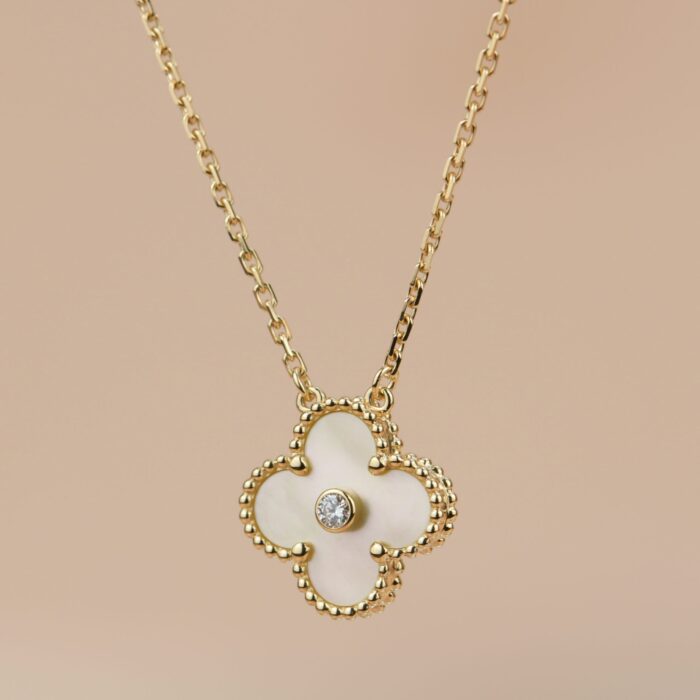 【Valleron Jewelry】CLOVER 15MM DIAMOND GOLD MOTHER OF PEARL NECKLACE - Image 3