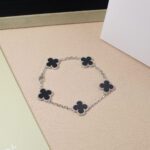 【Valleron Jewelry】CLOVER 5 MOTIF ONYXS  BRACELET SILVER - Image 2