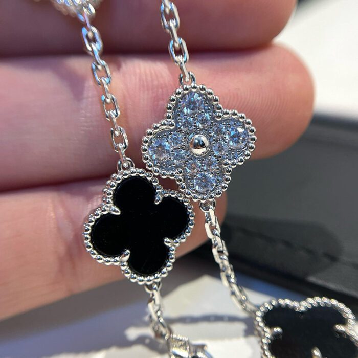 【Valleron Jewelry】CLOVER 5 MOTIF ONYXS DIAMOND BRACELET SILVER - Image 7