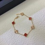 【Valeron Jewelry】CLOVER 6 MOTIF RED AGATE LASER BRACELET - Image 4