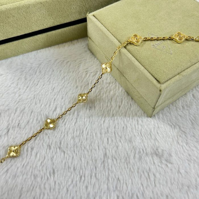 【Valeron Jewelry】CLOVER 6 MOTIF DIAMOND BRACELET - Image 3