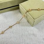 【Valeron Jewelry】CLOVER 6 MOTIF DIAMOND BRACELET - Image 4