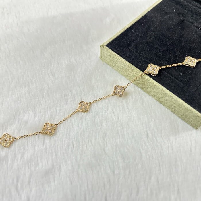 【Valeron Jewelry】CLOVER 6 MOTIF DIAMOND BRACELET - Image 4