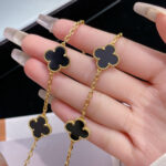 【Valleron Jewelry】CLOVER 10 MOTIFS ONYX NECKLACE - Image 2