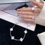 【Valleron Jewelry】CLOVER 10 MOTIFS WHITE MOTHER OF PEARL NECKLACE - Image 11