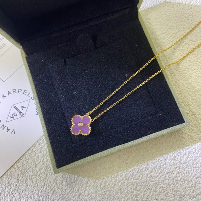 【Valleron Jewelry】CLOVER 15MM DIAMOND  PURPLE VIOLET NECKLACE - Image 1