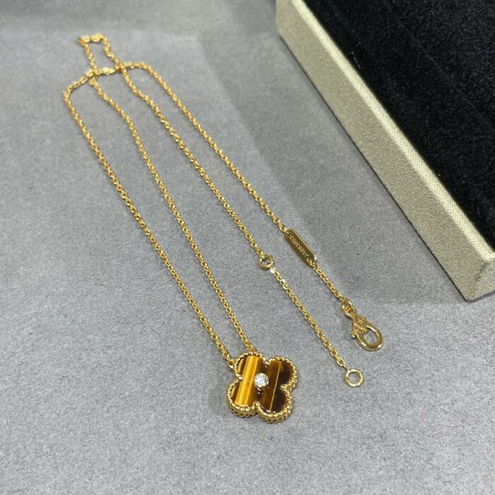 【Valleron Jewelry】CLOVER 15MM DIAMOND AND YELLOW TIGER'S EYE AGATE necklace - Image 3