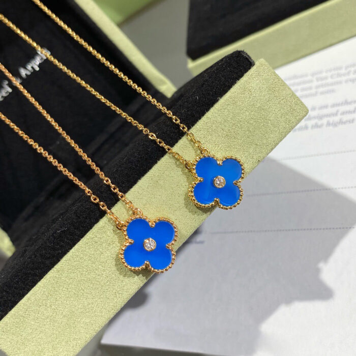 【Valerone Jewelry】CLOVER 15MM DIAMOND AND BLUE AGATE NECKLACE - Image 7