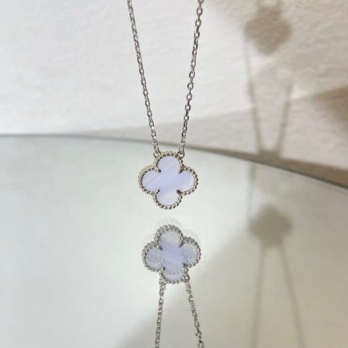 【Valleron Jewelry】CLOVER 15MM BLUE CHALCEDONY NECKLACE SILVER - Image 3