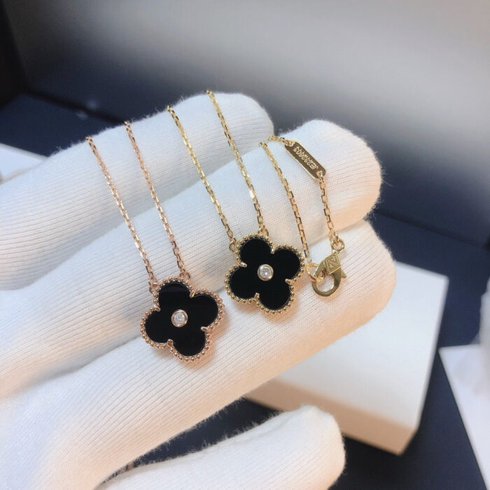 【Valleron Jewelry】CLOVER 15MM DIAMOND ONYX NECKLACE - Image 5
