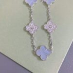 【Valerone Jewelry】CLOVER  5 MOTIF DIAMOND PURPLE CHALCEDONY BRACELET SILVER - Image 5
