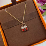 【Valerone Jewelry】CONSTANCE RED PEDANT PINK GOLD NECKLACE - Image 2