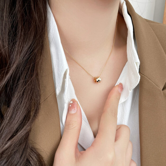 【Valleron Jewelry】BEE MINI PEDANT DIAMOND NECKLACE - Image 6