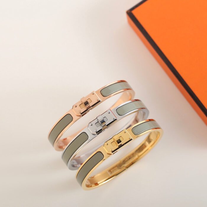 【Valeron Jewelry】HM KELLY BLUE GREEN BRACELET - Image 1