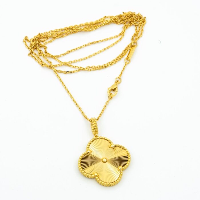 【Valeron Jewelry】CLOVER 25MM PEDANT NECKLACE GOLD - Image 5