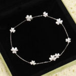 【Valeron Jewelry】FRIVOLE SILVER 9 FLOWERS NECKLACE
