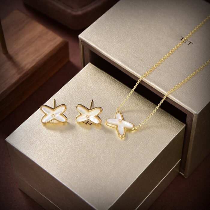 【Valeron Jewelry】JEUX DE WHITE MOP GOLD DIAMOND EARRINGS - Image 2