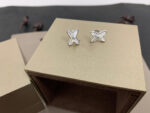 【Valeron Jewelry】JEUX DE WHITE MOP SILVER DIAMOND EARRINGS