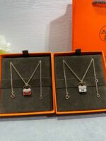 【Valleron Jewelry】H CIRCE MOISSANITE PENDANT NECKLACE GOLD - Image 2