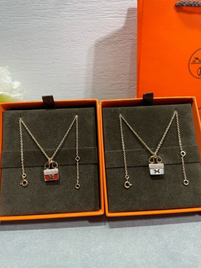 【Valleron Jewelry】H CIRCE MOISSANITE PENDANT NECKLACE GOLD - Image 2