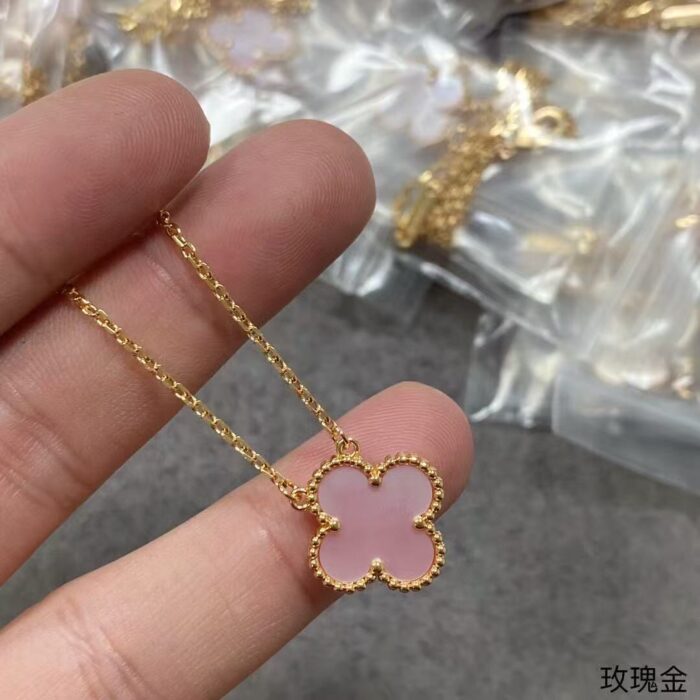 【Valleron Jewelry】CLOVER MINI 9.5mm Pink Necklace - Image 8