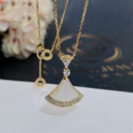 【Valeron Jewelry】DREAM NECKLACE MOP GOLD DIAMOND - Image 2