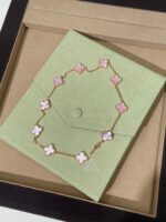 【Valerone Jewelry】Pink Necklace with Ten Clover Designs - Image 10