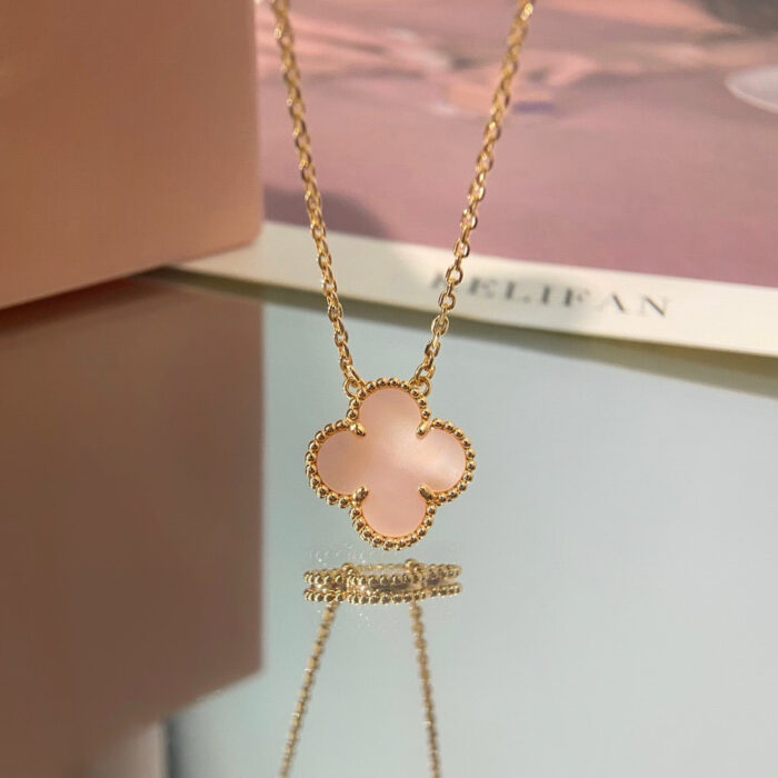 【Valleron Jewelry】CLOVER MINI 9.5mm Pink Necklace - Image 12