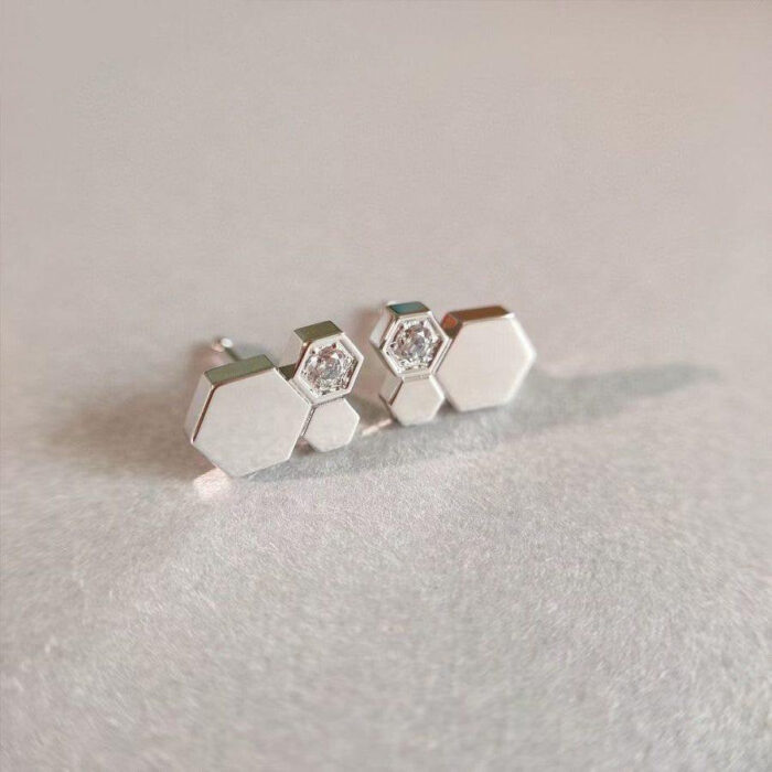 【Valeron Jewelry】BEE LOVE SILVER DIAMOND EARRINGS - Image 4