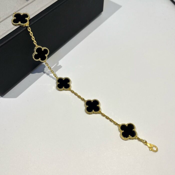 【Valerone Jewelry】CLOVER  5 MOTIFS BLACK ONYX BRACELET - Image 9