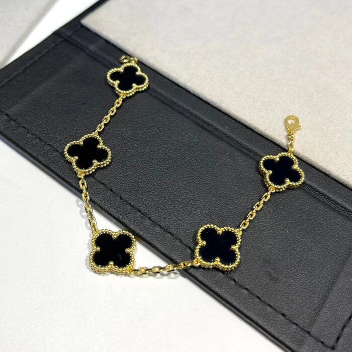 【Valerone Jewelry】CLOVER  5 MOTIFS BLACK ONYX BRACELET - Image 10