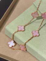 【Valerone Jewelry】Pink Necklace with Ten Clover Designs - Image 7