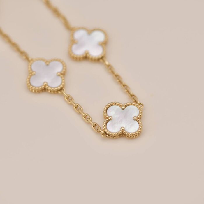 【Valleron Jewelry】CLOVER  5 MOTIF WHITE MOP BRACELET - Image 6