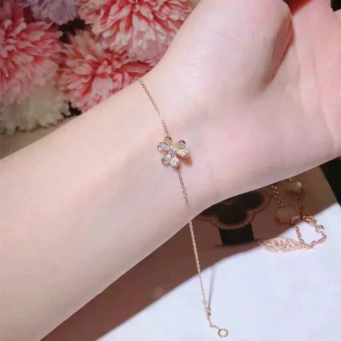【Valerone Jewelry】FRIVOLE GOLD FLOWER DIAMOND BRACELET - Image 2