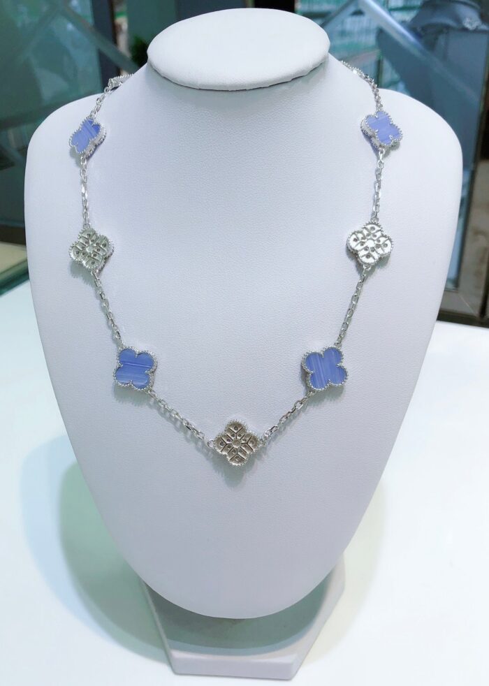 【Valeron Jewelry】CLOVER 10 MOTIFS CHALCEDONY DIAMONDS SILVER NECKLACE - Image 2